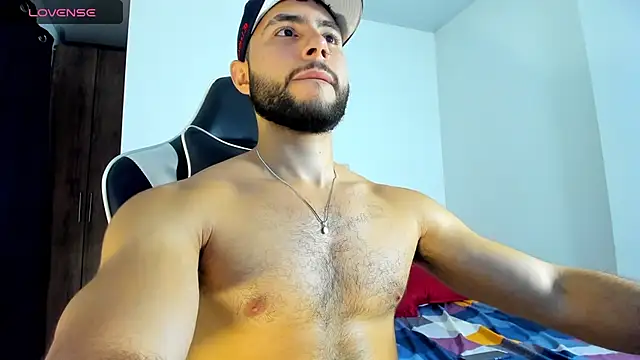 Snapshot of bryan_mugn chatting on October 8, 2025, 3:52 am bryan mugn online show from October 8, 2025, 3:52 am