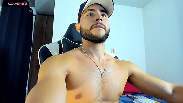 Snapshot of bryan_mugn chatting on October 16, 2025, 4:32 am bryan mugn online show from October 16, 2025, 4:32 am