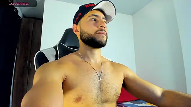 Snapshot of bryan_mugn chatting on September 26, 2025, 2:18 am bryan mugn online show from September 26, 2025, 2:18 am