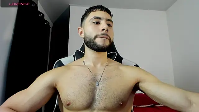 Snapshot of bryan_mugn chatting on December 2, 2025, 5:20 am bryan mugn online show from December 2, 2025, 5:20 am