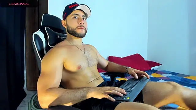 Snapshot of bryan_mugn chatting on September 19, 2025, 3:54 am bryan mugn online show from September 19, 2025, 3:54 am