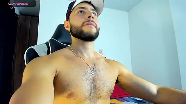 Snapshot of bryan_mugn chatting on October 7, 2025, 3:18 am bryan mugn online show from October 7, 2025, 3:18 am