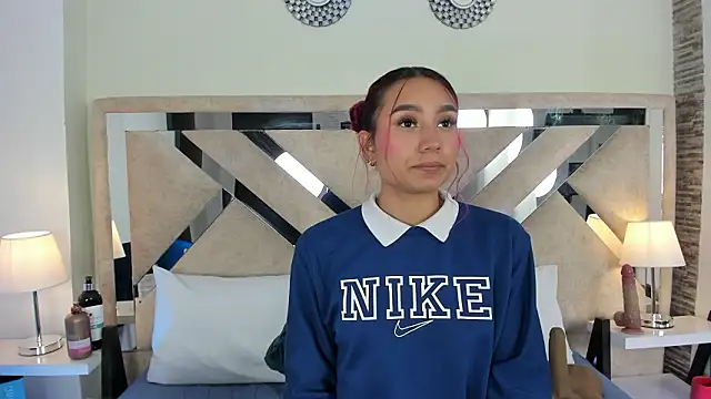 ximena vasquez8 online show from March 14, 2026, 4:18 am