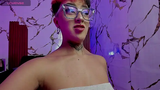 Snapshot of Rebeka-baker chatting on September 23, 2025, 2:29 am Rebeka-baker online show from September 23, 2025, 2:29 am