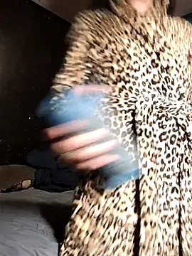 butterflykhash89 online show from December 5, 2025, 6:34 am