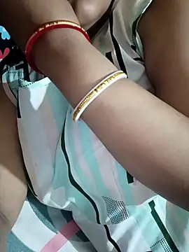 Snapshot of Cute_Amiya chatting on September 18, 2025, 5:21 am Cute Amiya online show from September 18, 2025, 5:21 am