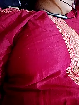 Snapshot of Cute_Amiya chatting on November 4, 2025, 7:12 am Cute Amiya online show from November 4, 2025, 7:12 am