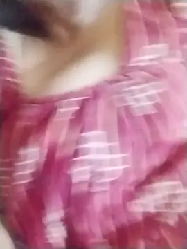 Snapshot of Cute_Amiya chatting on November 5, 2025, 12:36 am Cute Amiya online show from November 5, 2025, 12:36 am