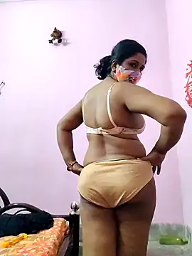 Snapshot of Rupali201 chatting on October 2, 2025, 6:28 am Rupali201 online show from October 2, 2025, 6:28 am