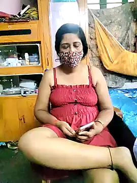 Snapshot of Rupali201 chatting on September 19, 2025, 2:48 am Rupali201 online show from September 19, 2025, 2:48 am