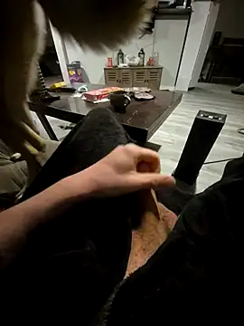 Snapshot of Justme_8519 chatting on March 1, 2026, 11:54 am Justme 8519 online show from March 1, 2026, 11:54 am