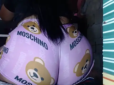 Snapshot of salmaextremeperver chatting on November 6, 2025, 7:18 pm salmaextremeperver online show from November 6, 2025, 7:18 pm