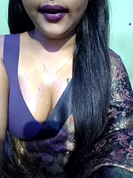 Snapshot of JIYA-04 chatting on November 26, 2025, 12:16 pm JIYA-04 online show from November 26, 2025, 12:16 pm