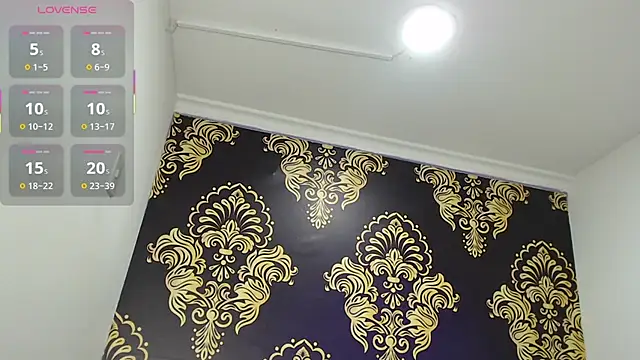 Snapshot of BigBoobs_Goddess chatting on November 23, 2025, 11:42 am BigBoobs Goddess online show from November 23, 2025, 11:42 am