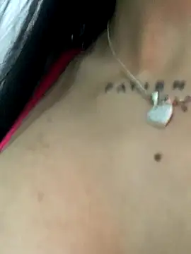 Snapshot of ElaRose_12 chatting on December 19, 2025, 7:27 pm ElaRose 12 online show from December 19, 2025, 7:27 pm