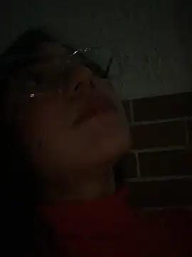 Snapshot of ElaRose_12 chatting on September 21, 2025, 6:18 am ElaRose 12 online show from September 21, 2025, 6:18 am