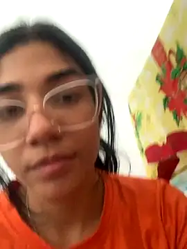 Snapshot of ElaRose_12 chatting on November 30, 2025, 4:08 pm ElaRose 12 online show from November 30, 2025, 4:08 pm