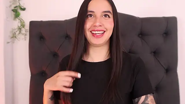 kaylee lee online show from March 5, 2026, 3:58 am