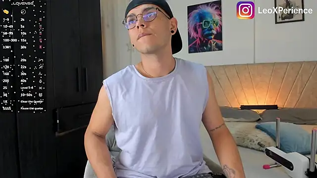 jhosepMoreno online show from November 6, 2025, 2:10 pm