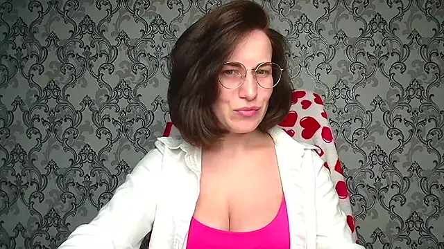 Kelly Kisss online show from April 5, 2026, 11:06 am