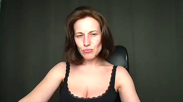 Snapshot of Kelly_Kisss chatting on April 22, 2026, 11:06 am Kelly Kisss online show from April 22, 2026, 11:06 am