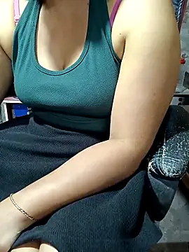 SWETCPL online show from February 17, 2026, 3:09 pm