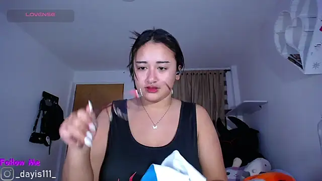 dayis sweet online show from March 11, 2026, 2:49 am