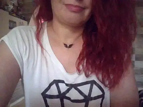 princess-Red online show from May 23, 2026, 3:44 pm