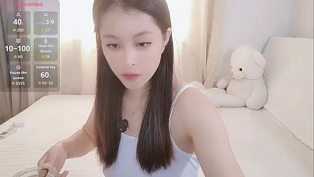 Snapshot of Ailsa-Baby chatting on October 10, 2025, 2:34 am Ailsa-Baby online show from October 10, 2025, 2:34 am