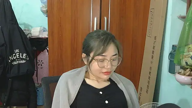 Uhem112 online show from January 15, 2026, 1:14 pm