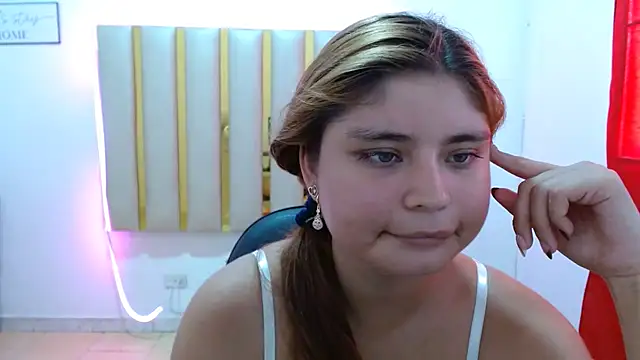 keilicita tonny 18 online show from October 29, 2025, 6:07 pm