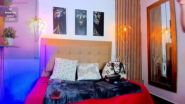  samanthaa foxx online show from September 24, 2025, 11:50 am