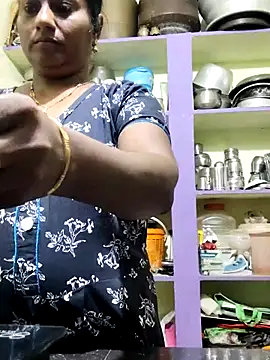 papukurty online show from October 23, 2025, 4:22 am