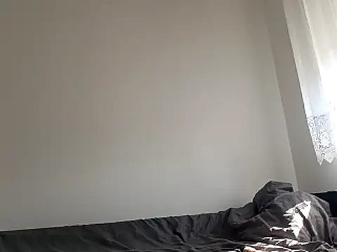 milf44milf online show from March 25, 2026, 12:37 pm