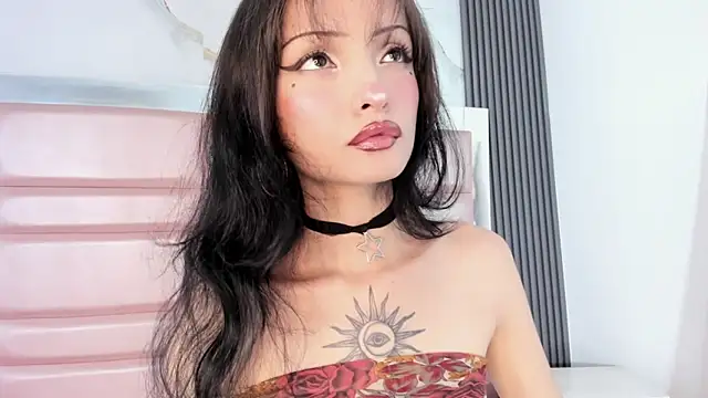 Snapshot of MaddieStark chatting on October 10, 2025, 6:53 pm MaddieStark online show from October 10, 2025, 6:53 pm