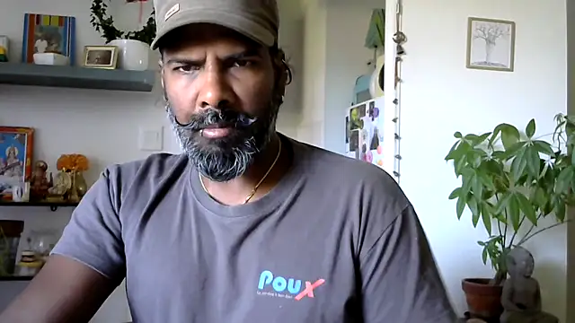 Snapshot of frenchblackc31 chatting on June 12, 2026, 10:35 am frenchblackc31 online show from June 12, 2026, 10:35 am