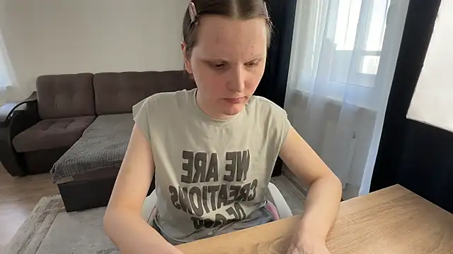 vertul1ana online show from March 21, 2026, 12:53 pm