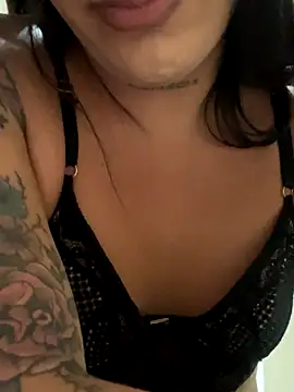 Sweet vicky hot online show from October 31, 2025, 5:09 pm