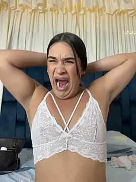 Sweet vicky hot online show from October 27, 2025, 7:04 pm