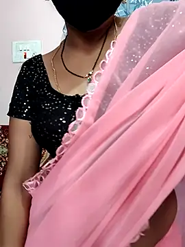 Snapshot of Lalitha-1995 chatting on June 3, 2026, 6:36 am Lalitha-1995 online show from June 3, 2026, 6:36 am