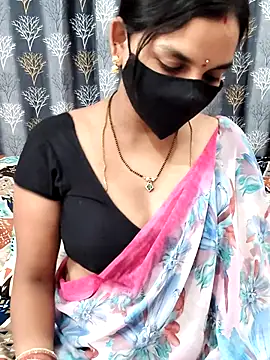 Snapshot of Lalitha-1995 chatting on June 8, 2026, 8:04 am Lalitha-1995 online show from June 8, 2026, 8:04 am