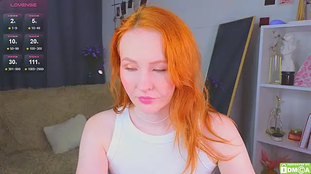 Snapshot of JoyceJones chatting on September 29, 2025, 7:19 pm JoyceJones online show from September 29, 2025, 7:19 pm