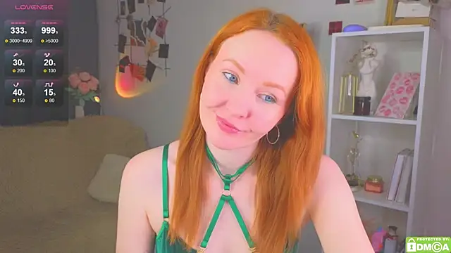 Snapshot of JoyceJones chatting on October 11, 2025, 7:37 pm JoyceJones online show from October 11, 2025, 7:37 pm