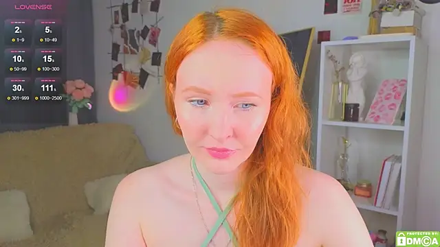 Snapshot of JoyceJones chatting on October 8, 2025, 7:14 pm JoyceJones online show from October 8, 2025, 7:14 pm