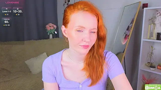 Snapshot of JoyceJones chatting on September 23, 2025, 7:10 pm JoyceJones online show from September 23, 2025, 7:10 pm