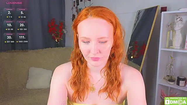 Snapshot of JoyceJones chatting on September 15, 2025, 6:19 pm JoyceJones online show from September 15, 2025, 6:19 pm