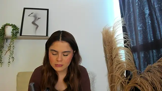 Samanta Monroe online show from November 20, 2025, 12:06 pm