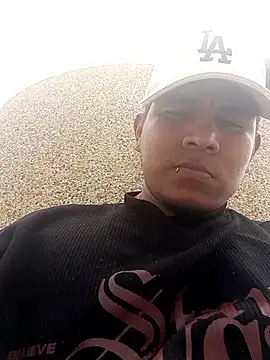 Oscariin96 online show from February 12, 2026, 6:40 pm