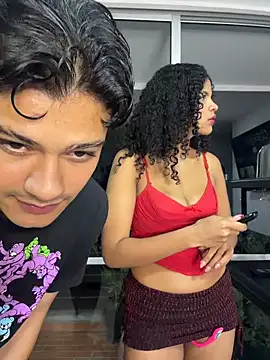 Snapshot of Rose-andres chatting on July 6, 2026, 3:24 am Rose-andres online show from July 6, 2026, 3:24 am