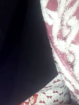 yaraa49 online show from March 11, 2026, 12:37 am